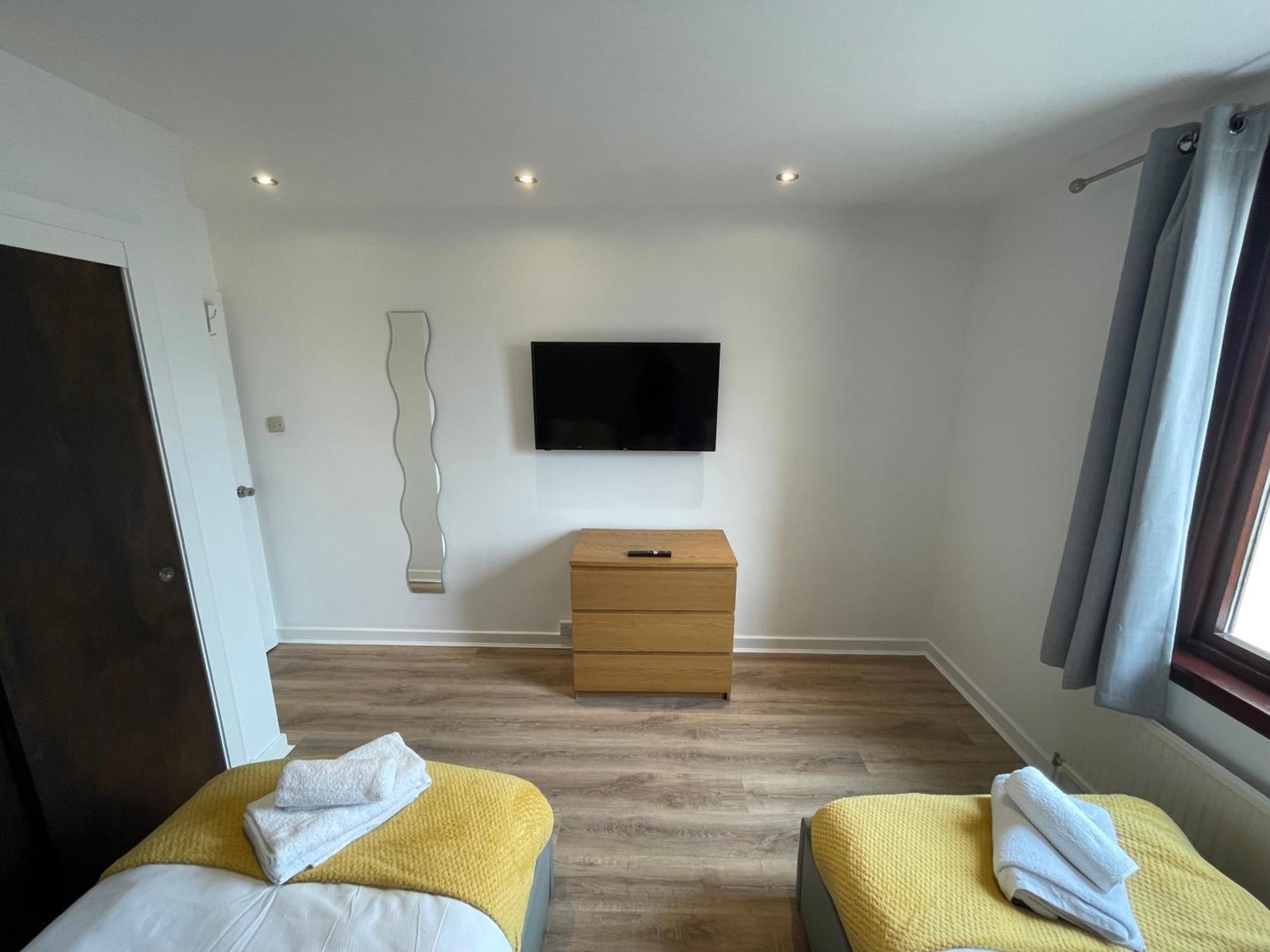 Alma Apartment فورت ويليام المظهر الخارجي الصورة